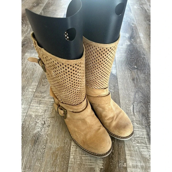 Sundance Shoes - Sundance Women’s Leather Boots Size 38 (7.5-8) Tan